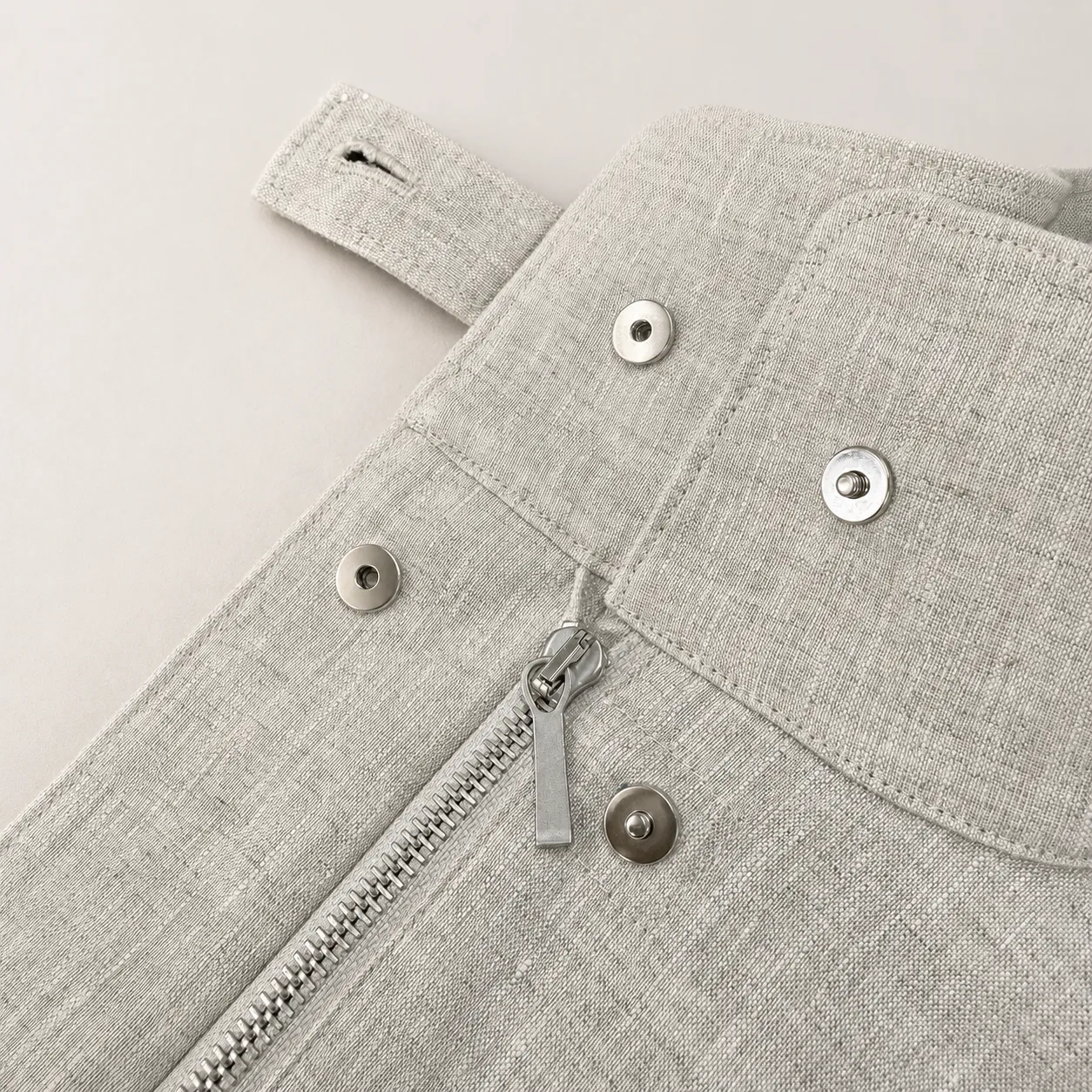Loro Piana Style Linen Sleeveless Utility Jacket - Image 5