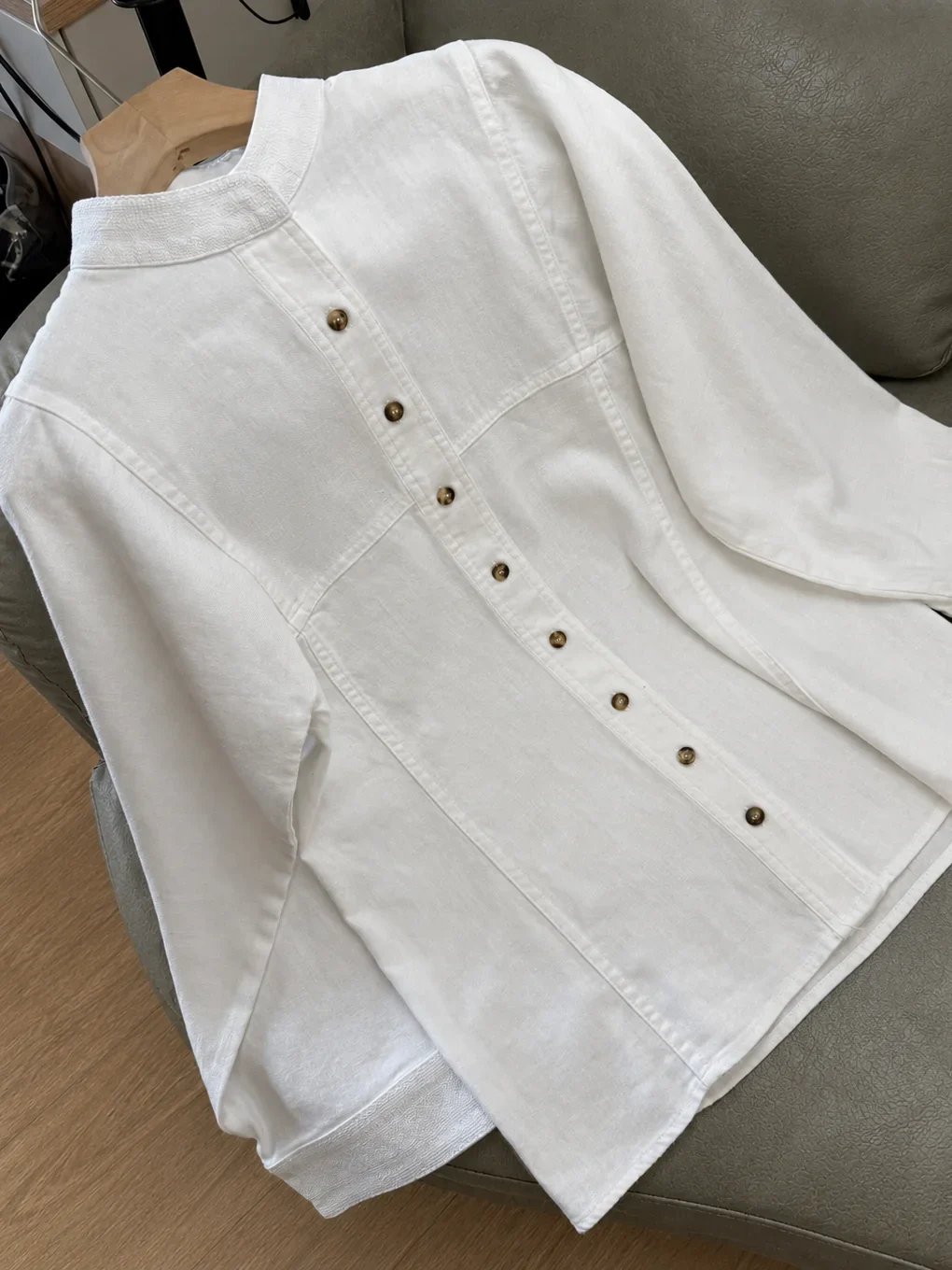 Loro Piana-Inspired Franco Linen Relaxed Shirt - Image 2